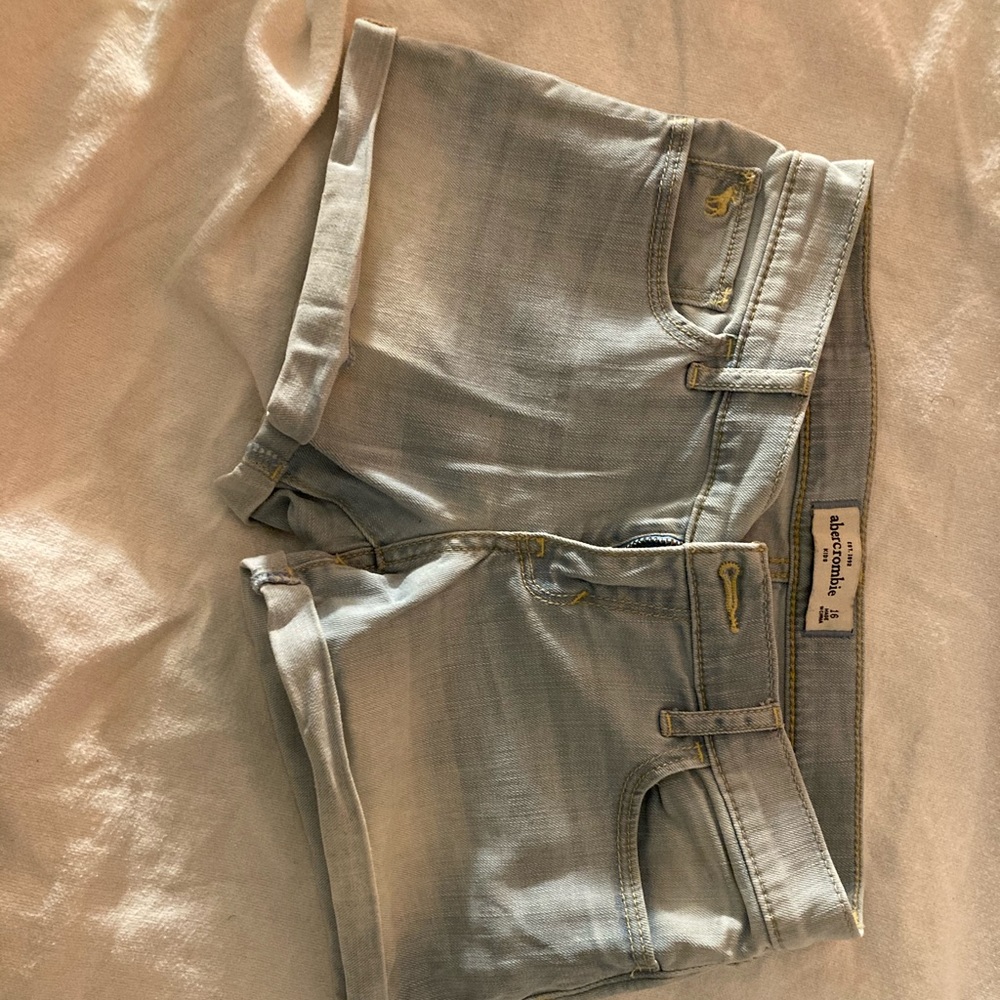 Abercrombie kids shorts